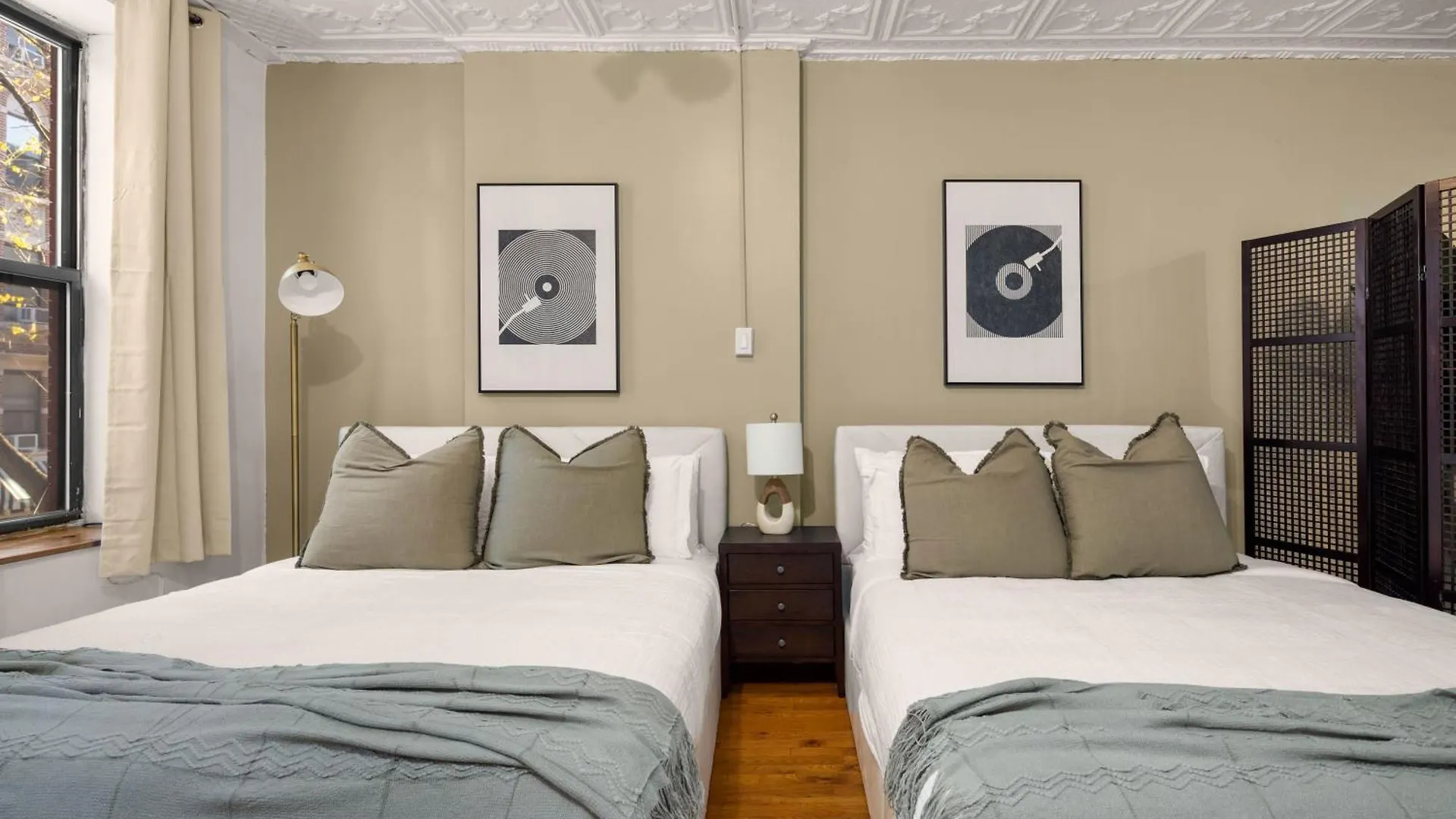 Manhattan Loft Bliss, Bright & Rustic Charm New York 0*,